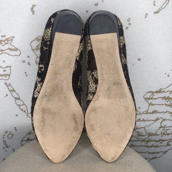 Talbots Size 6.5 Wide Calf Hair Lace Print Leather Pointed Toe Flats - Picture 13 of 13